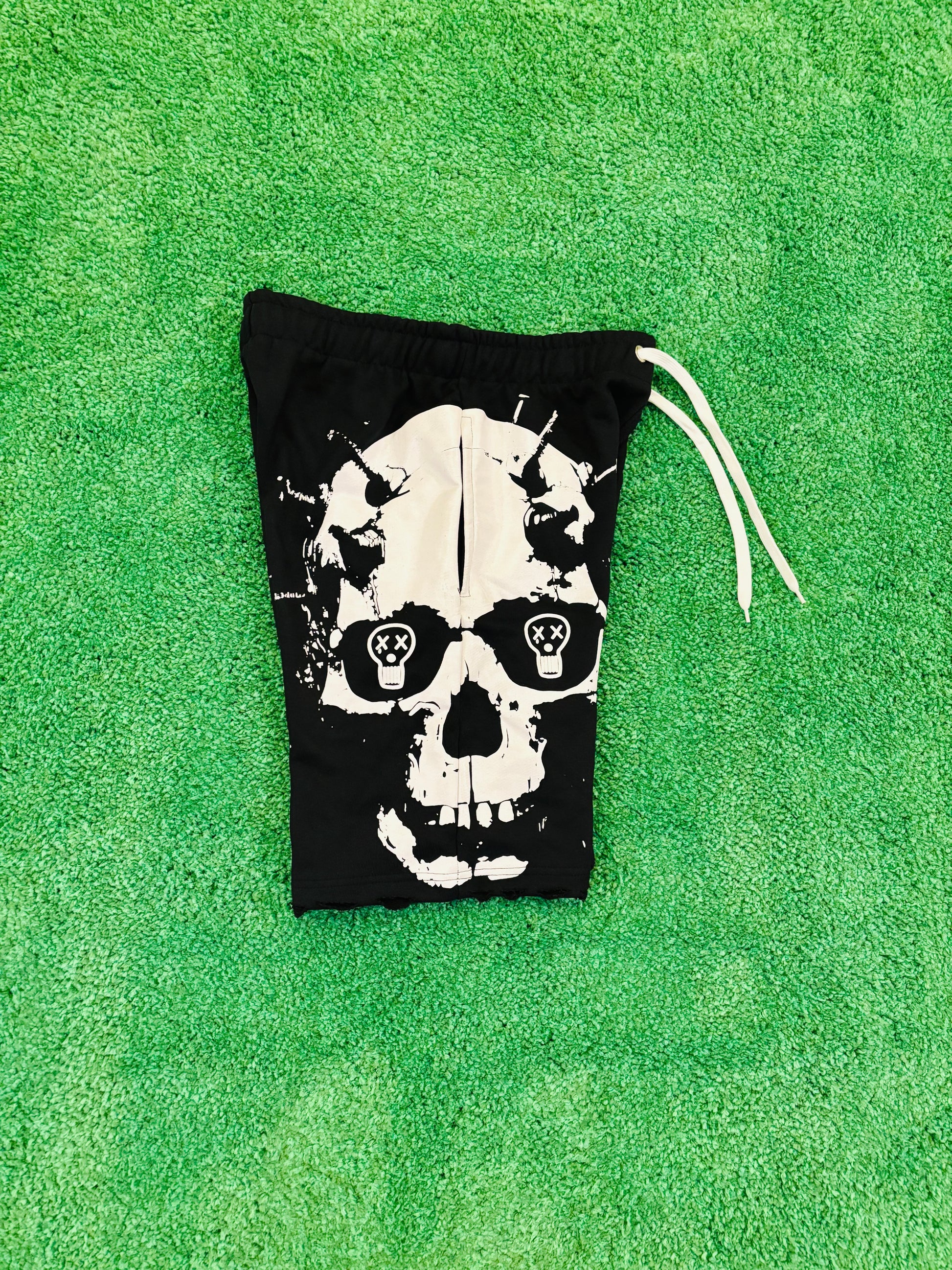 SCREWFACE SHORTS