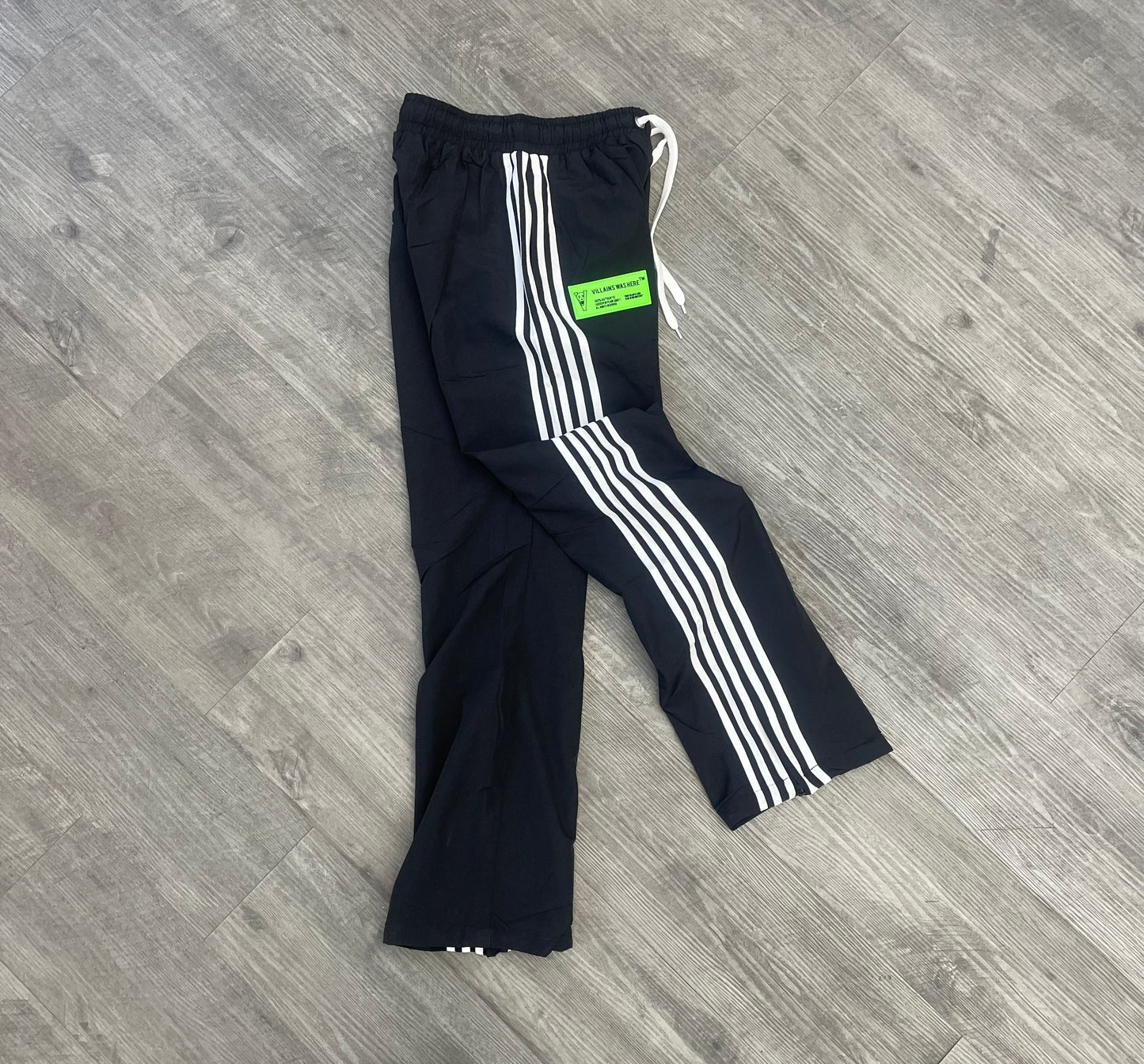VILLAINS WAS HERE TRACK PANTS BLACK