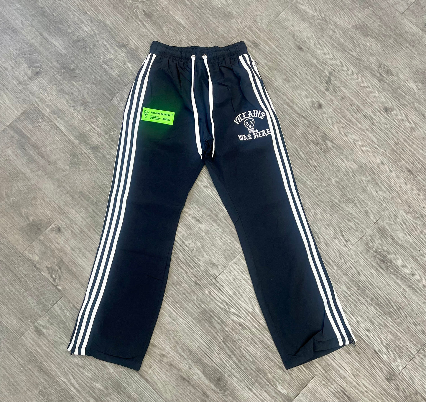VILLAINS WAS HERE TRACK PANTS BLACK