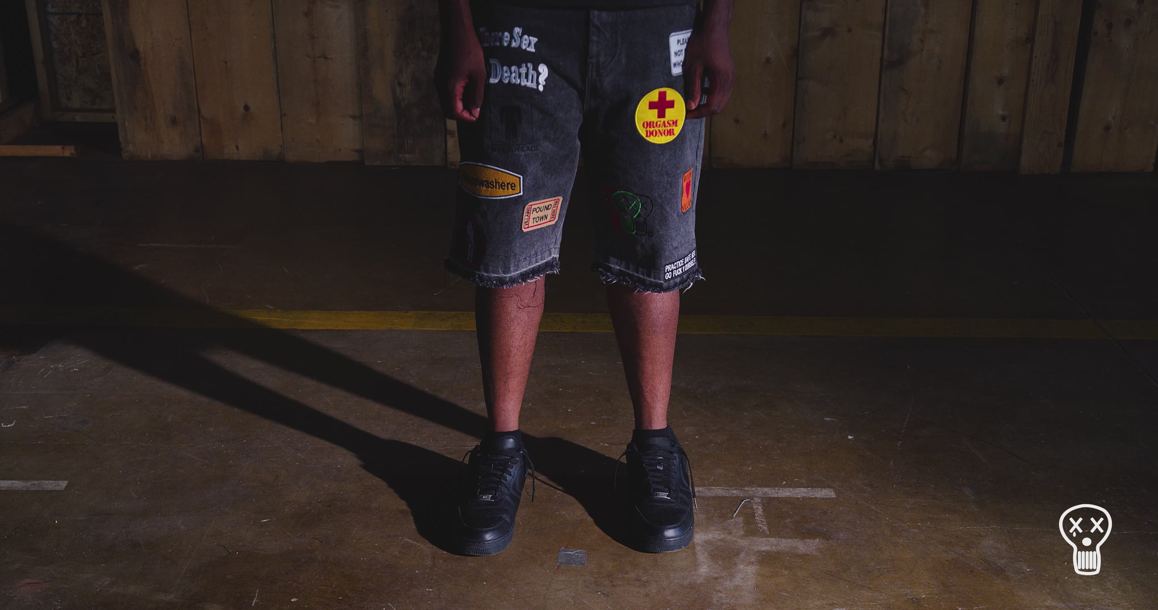 SIN CITY WASHED BLACK
